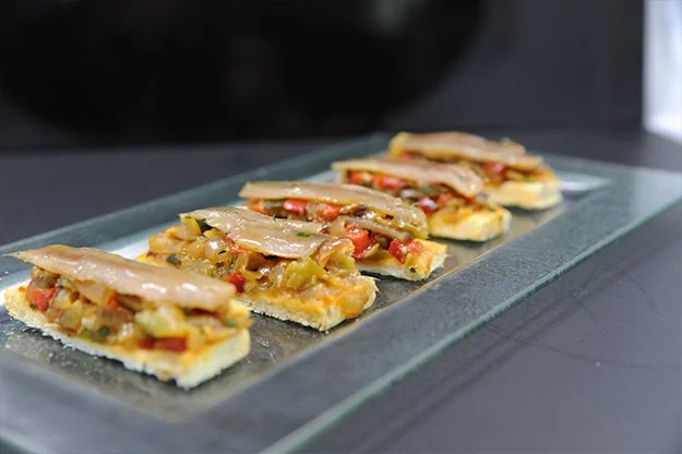 tapa 1 tapa 1