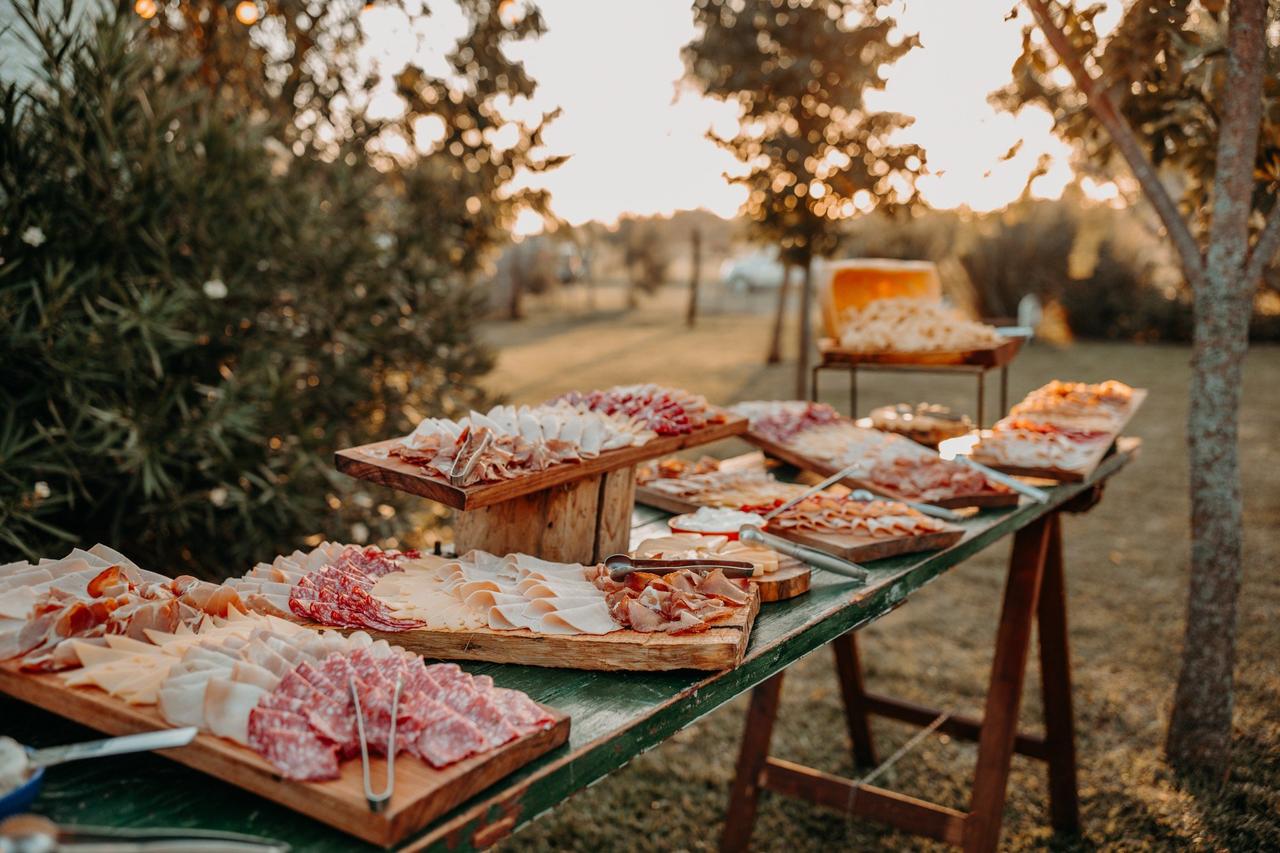 bocadillos que no pueden faltar en tu boda