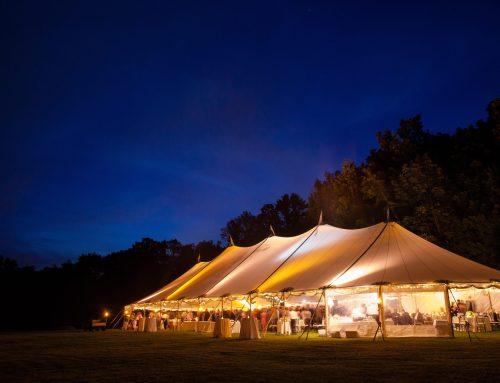 Luces para carpas: transforma tu evento con iluminación 